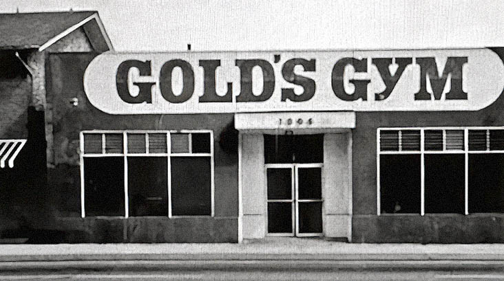 San Francisco Gold's Gym sign