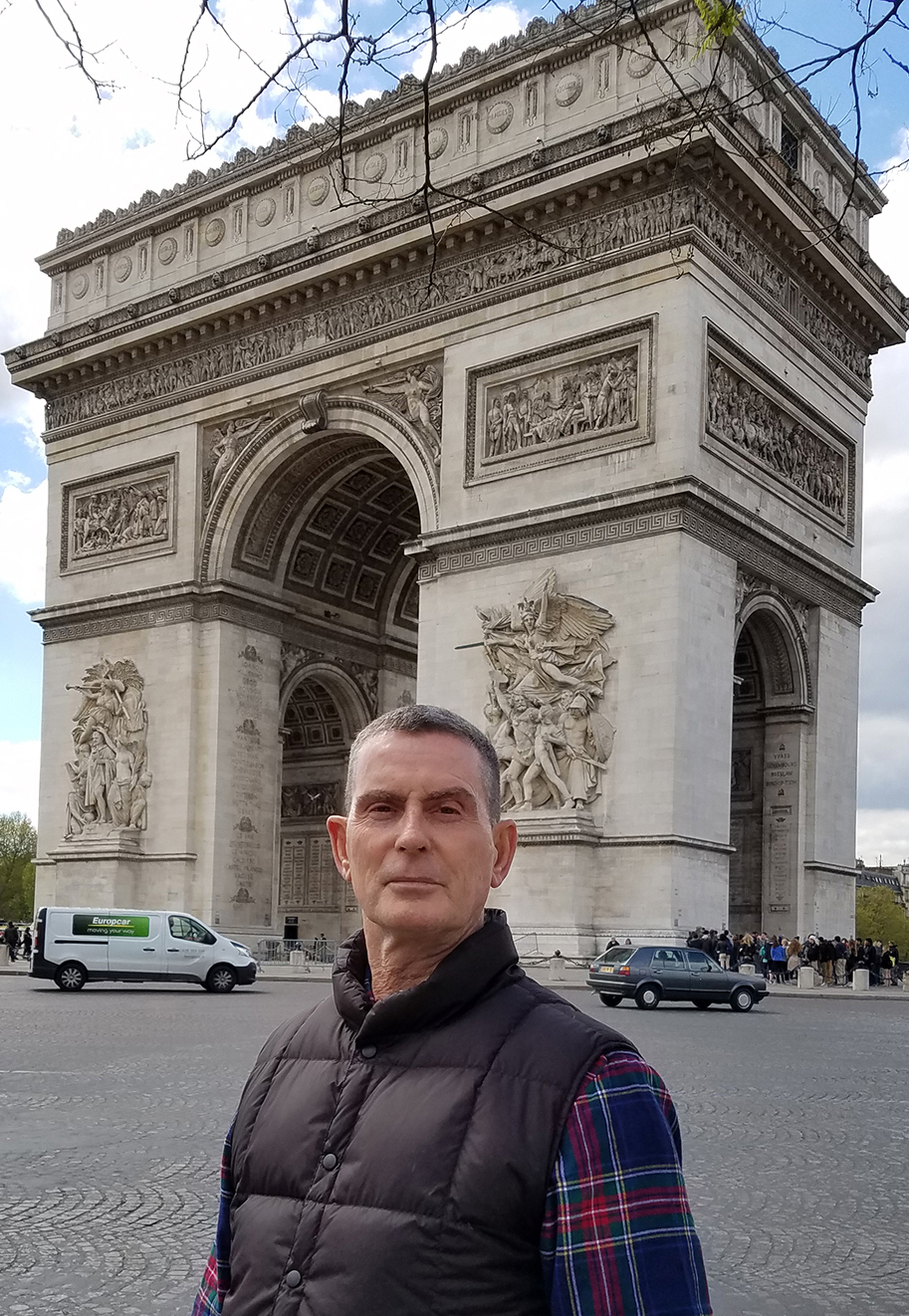 Will at the Arc de triomphe